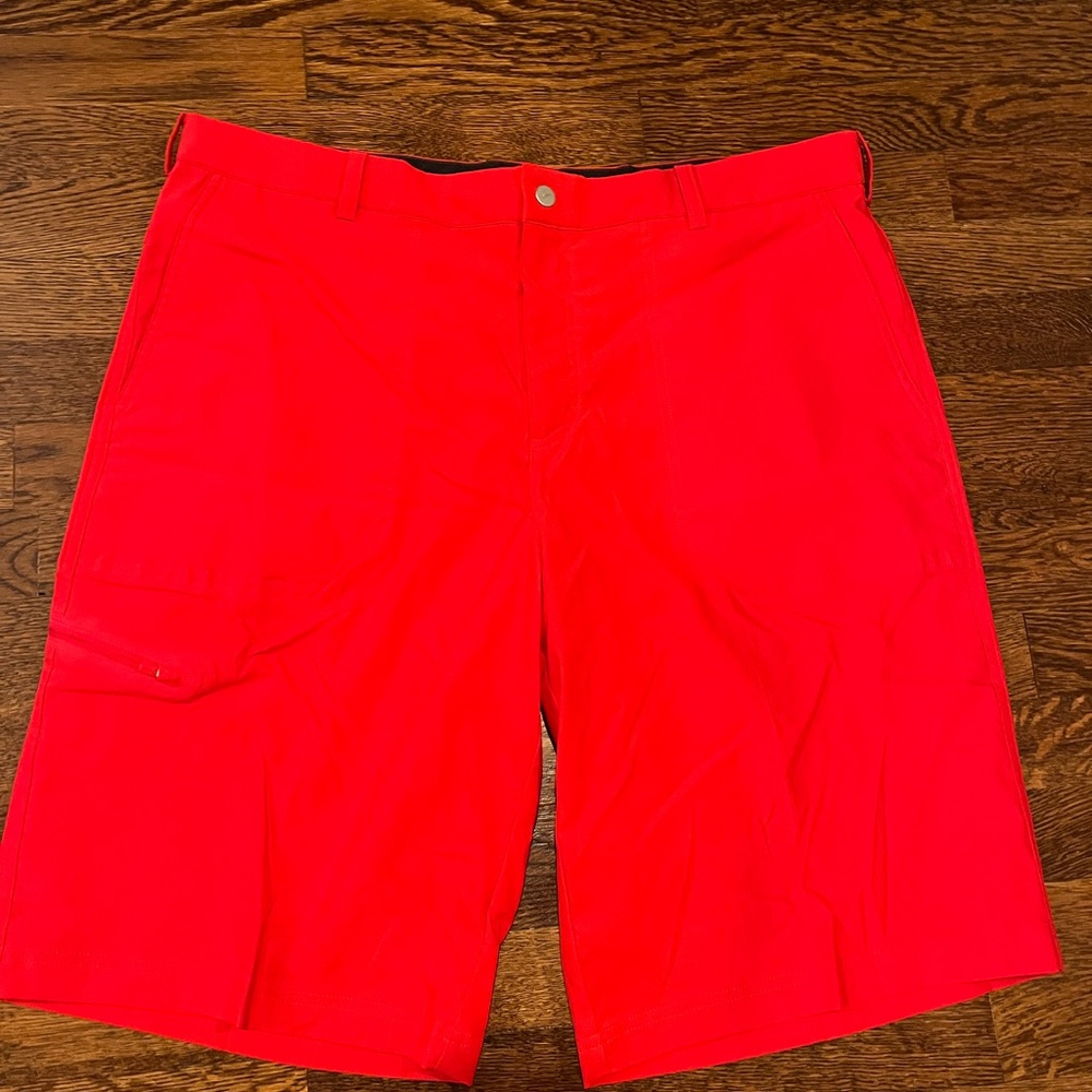 Nike Red Athletic Shorts Vibrant Design